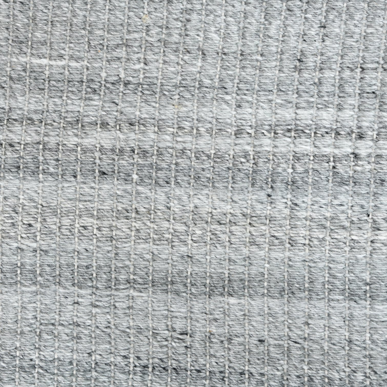 Gray Hand-Woven Rectangular Synthetic Area Rug 2' x 3'