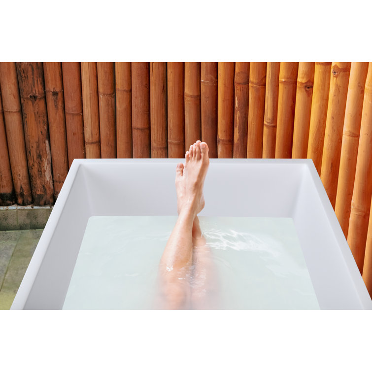 Matte White Acrylic Freestanding Rectangular Soaking Bathtub