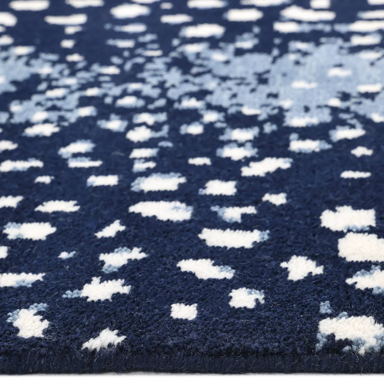 Luxurious Navy Wool 8' x 10' Hand-Knotted Area Rug
