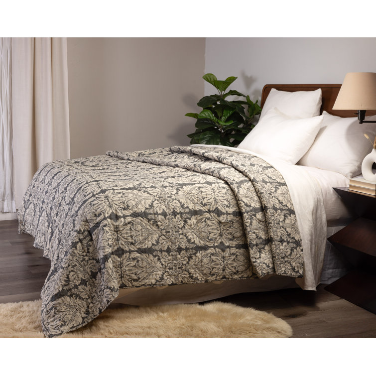 Gray Damask Cotton Twin Reversible Quilt Set