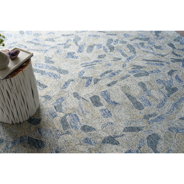 Hand-Tufted Blue and Ivory Wool Rectangular Area Rug 8' x 10'