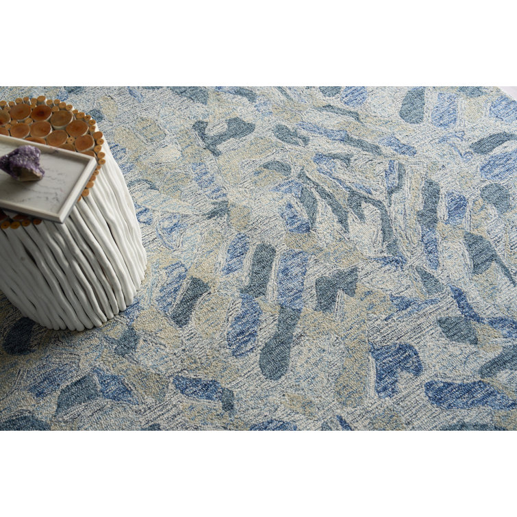 Hand-Tufted Blue and Ivory Wool Rectangular Area Rug 8' x 10'
