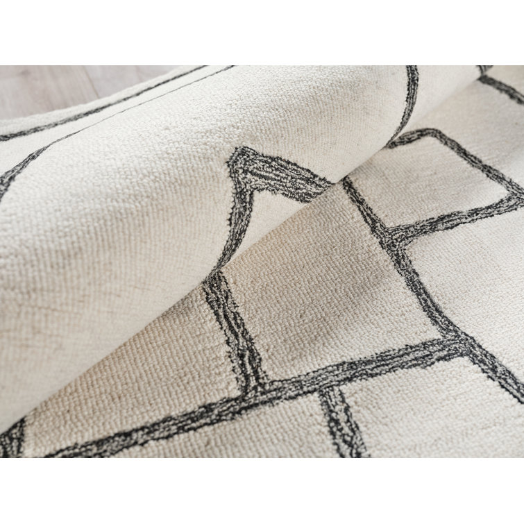 Ivory and Black Hand-Tufted Wool Rectangular Area Rug, 2' x 3'