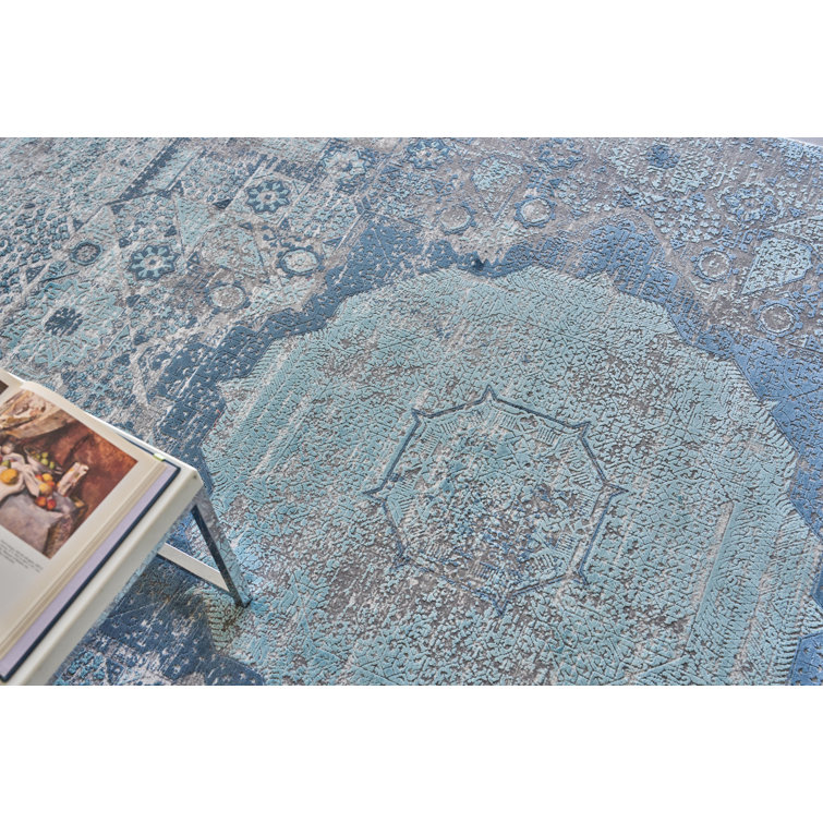 Ivory and Blue Viscose Rectangular Fringed Area Rug