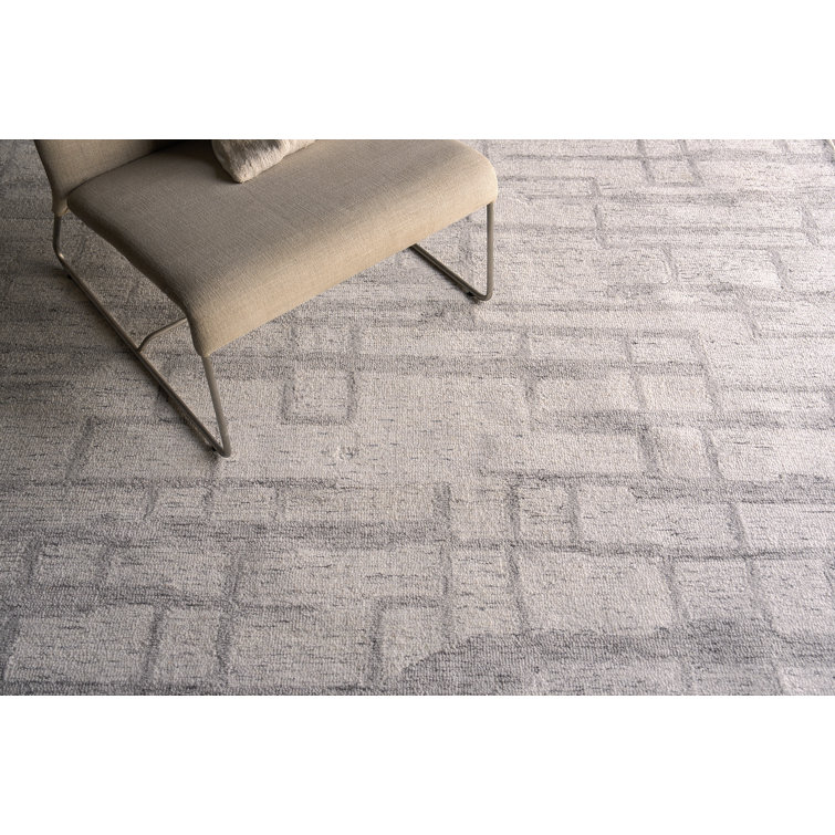 Ivory and Gray Hand-Tufted Wool 10' x 14' Geometric Rug