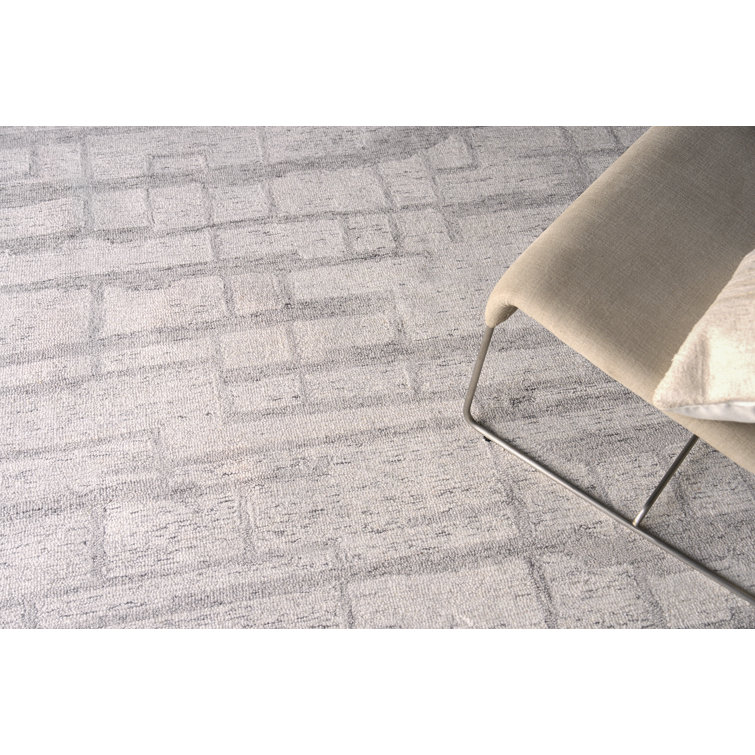 Ivory and Gray Hand-Tufted Wool 10' x 14' Geometric Rug
