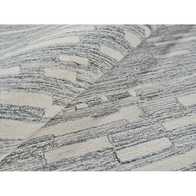 Gray and Ivory Hand-Tufted Wool Rectangular Rug 10' x 14'