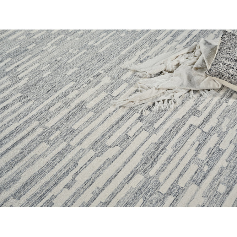 Gray and Ivory Hand-Tufted Wool Rectangular Rug 10' x 14'