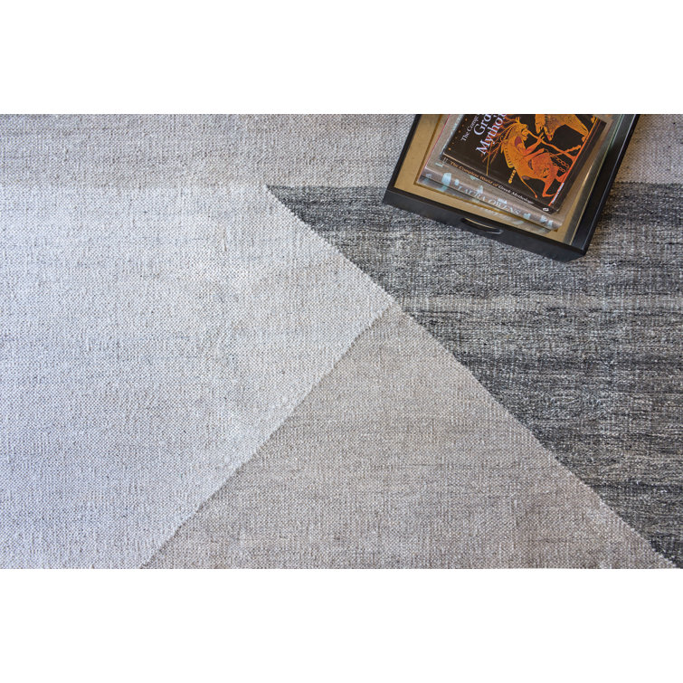Handmade Gray Geometric Wool and Viscose Area Rug 8' x 10'