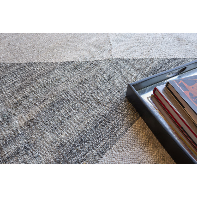 Handmade Gray Geometric Wool and Viscose Area Rug 8' x 10'