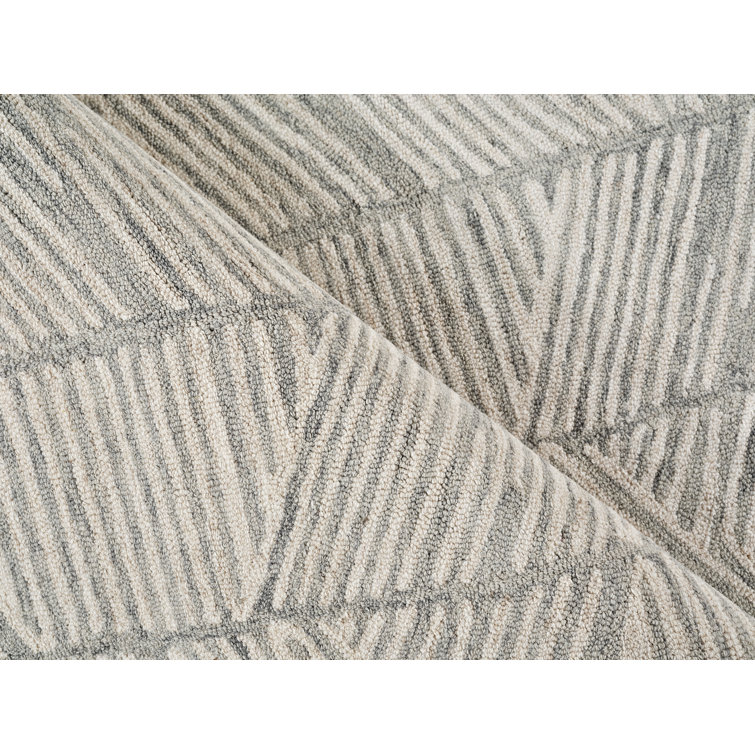 Ivory and Silver Hand-Tufted Wool Rectangular Area Rug