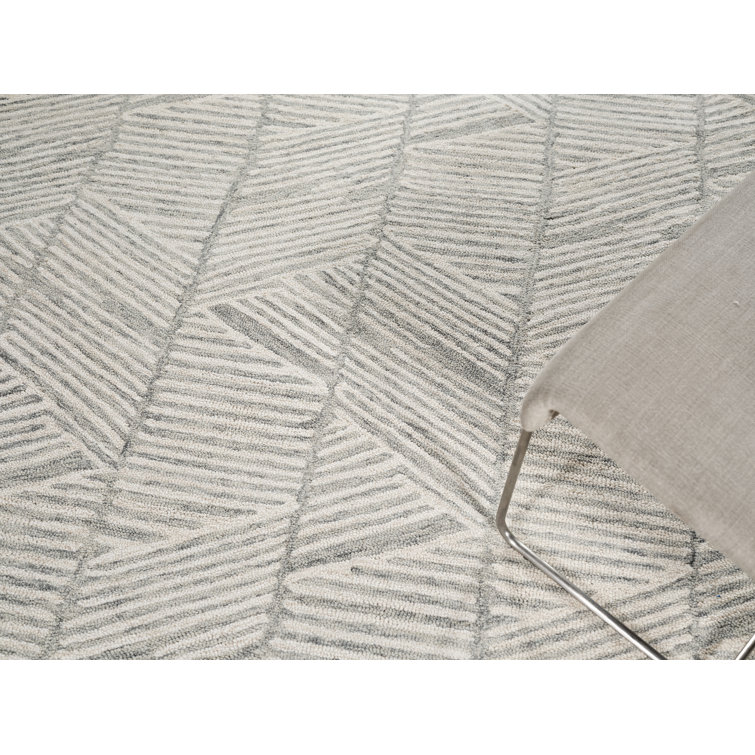 Ivory and Silver Hand-Tufted Wool Rectangular Area Rug