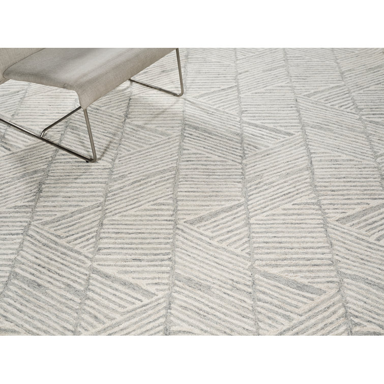 Ivory and Silver Hand-Tufted Wool Rectangular Area Rug