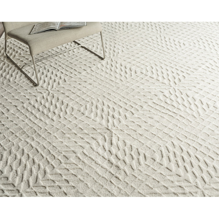 Ivory Tufted Handmade Wool Rectangular 4' x 6' Area Rug