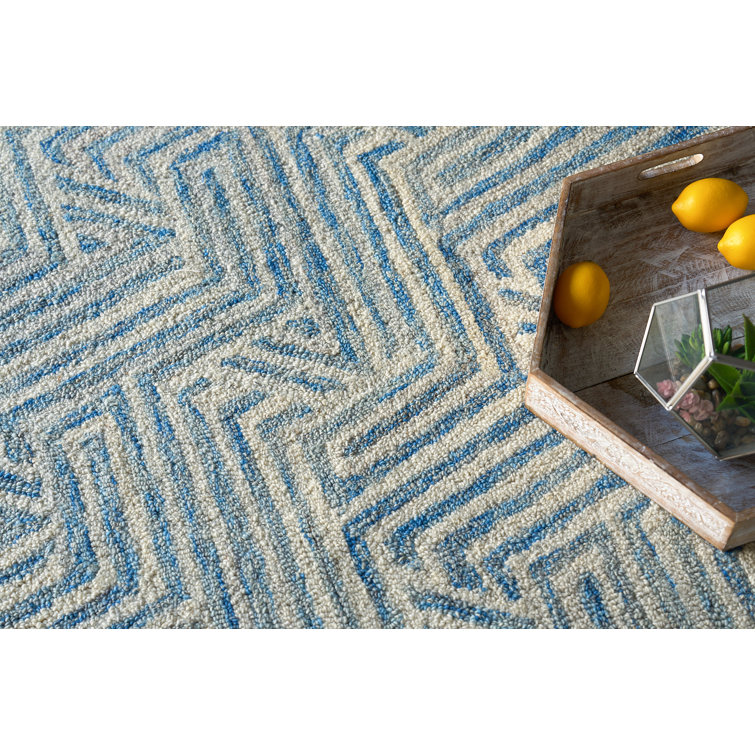 Ivory and Blue Hand-Tufted Wool 9' x 12' Area Rug