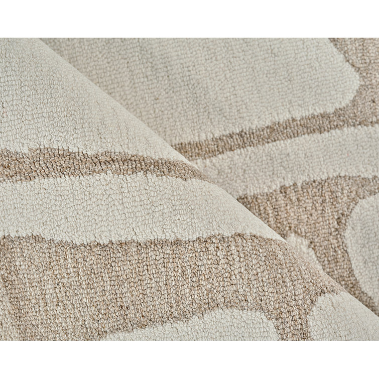 Camel and Ivory Hand-Tufted Wool 9' x 12' Rectangular Area Rug