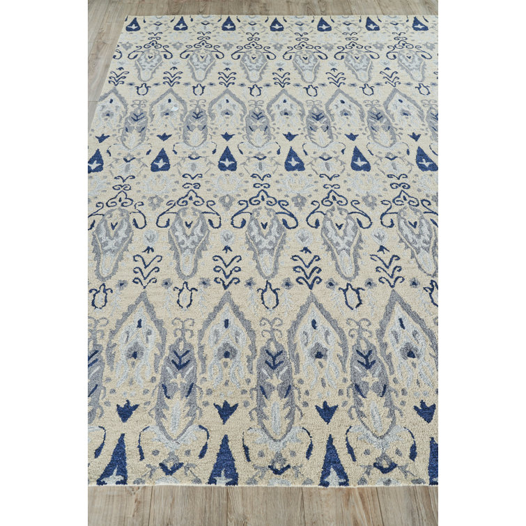 Ivory and Blue Hand-Tufted Wool Rectangular Area Rug 8' x 10'