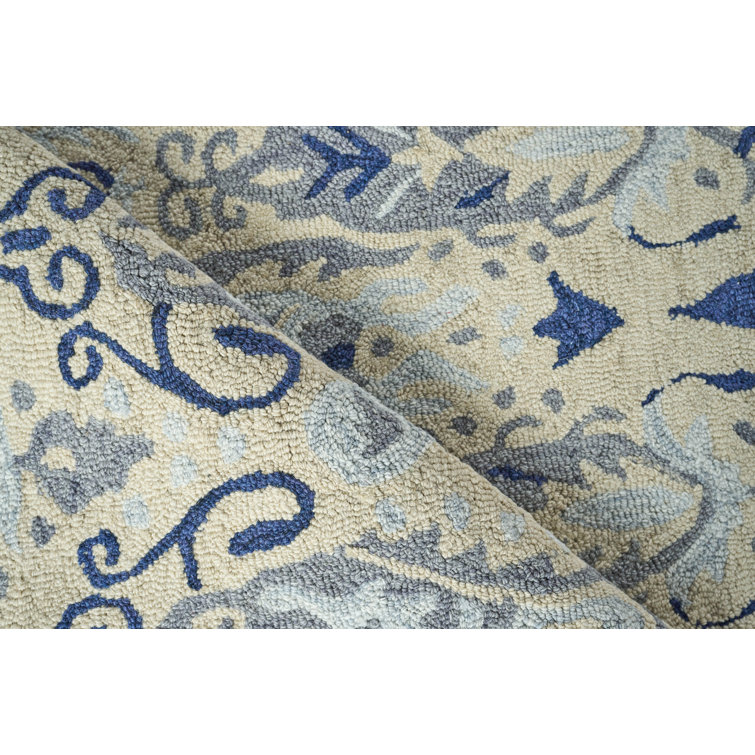 Ivory and Blue Hand-Tufted Wool Rectangular Area Rug 8' x 10'