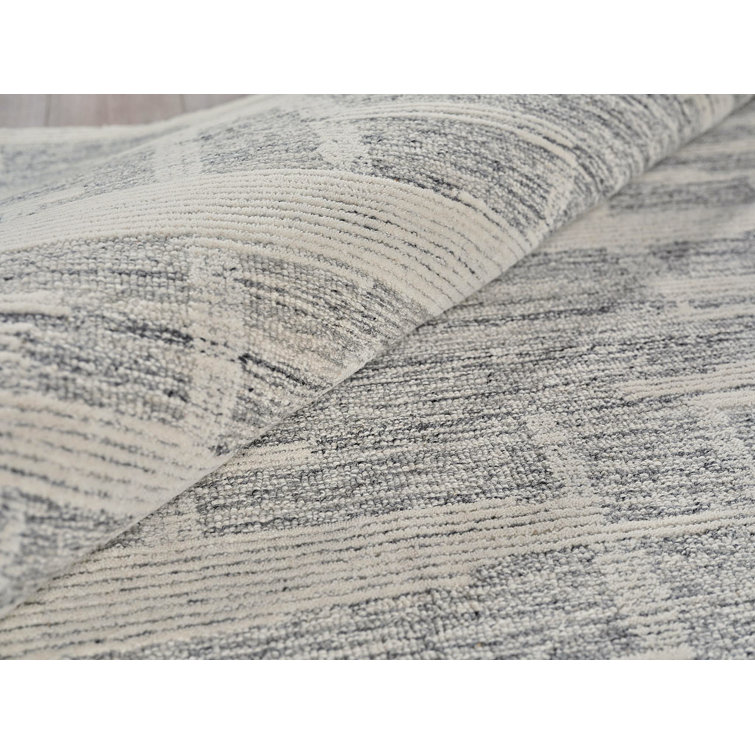 Ivory and Gray Hand-Tufted Wool Rectangular Area Rug 12' x 15'