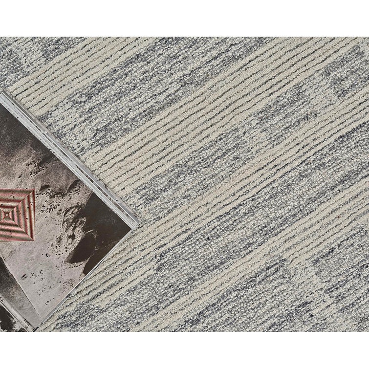 Ivory and Gray Hand-Tufted Wool Rectangular Area Rug 12' x 15'