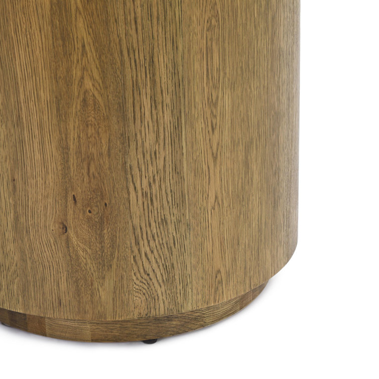 Layne 20" Light Brown Oak Veneer Round End Table