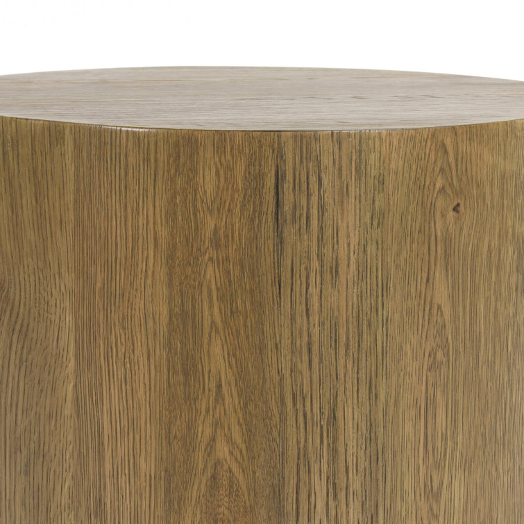 Layne 20" Light Brown Oak Veneer Round End Table