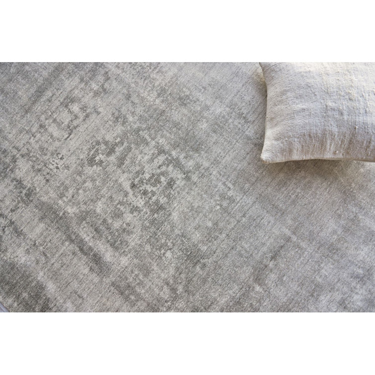 Handmade Red and Gray Abstract Wool and Viscose 6' x 9' Rug