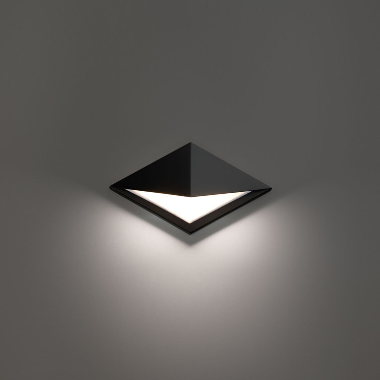 Black Aluminum Dimmable LED Outdoor Wall Light