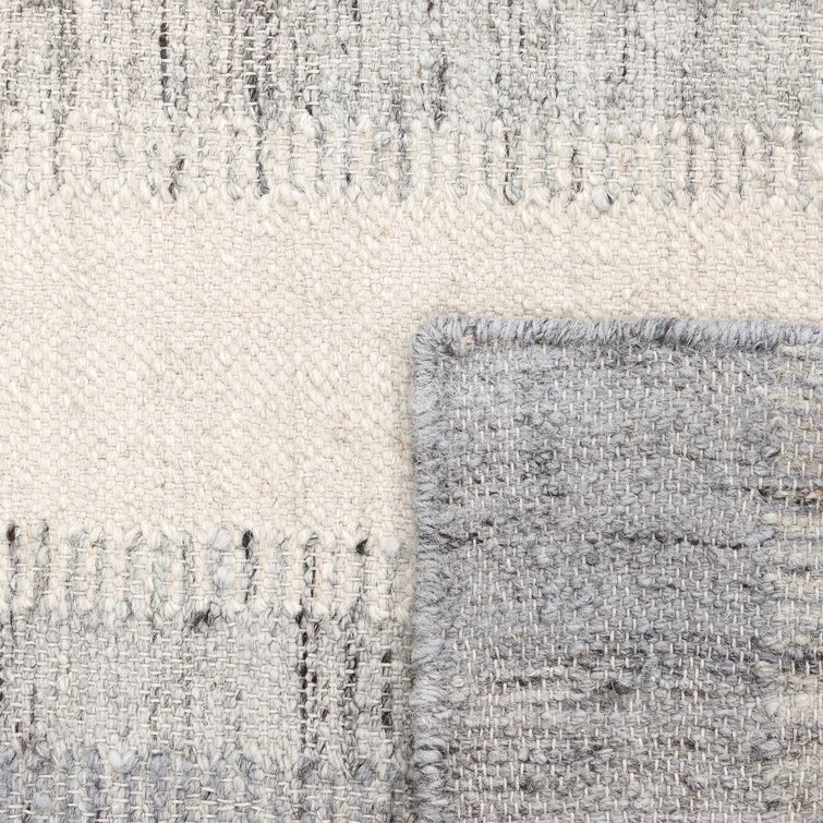 Levi Handwoven Wool Gray Flatweave 8' x 10' Area Rug