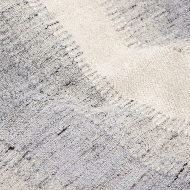 Levi Handwoven Wool Gray Flatweave 8' x 10' Area Rug