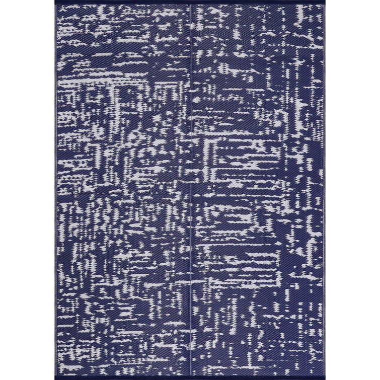 Blue and White Abstract Reversible Outdoor Rug 5' x 7'