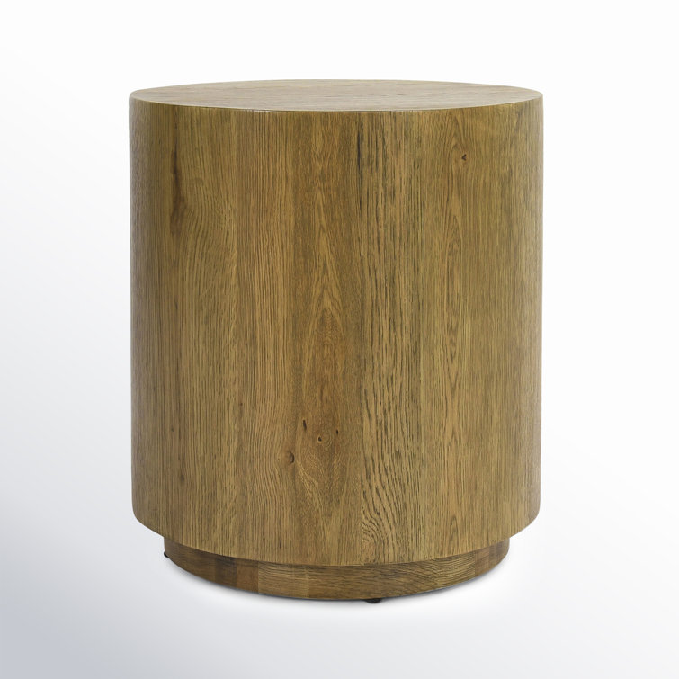 Layne 20" Light Brown Oak Veneer Round End Table