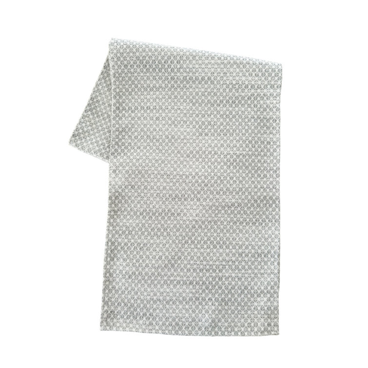 Gray Coastal Breeze Indoor Outdoor Plastic Table Runner