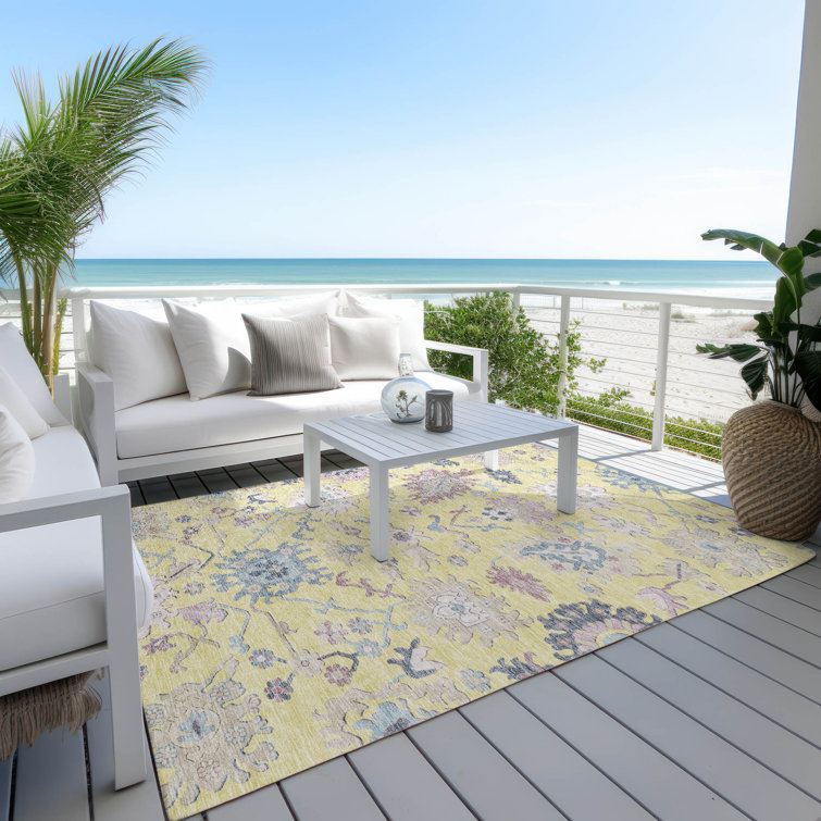 Yellow Rectangular Washable Synthetic Indoor/Outdoor Rug 3' x 5'