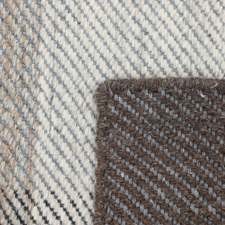 Elysian Gray 8' x 10' Handwoven Wool Blend Easy-Care Rug