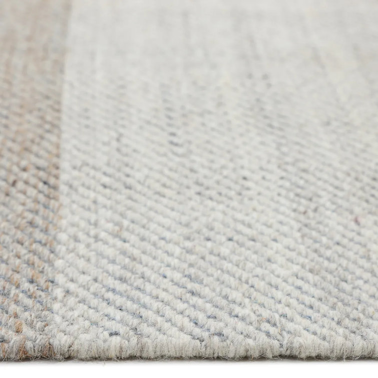 Elysian Gray 8' x 10' Handwoven Wool Blend Easy-Care Rug