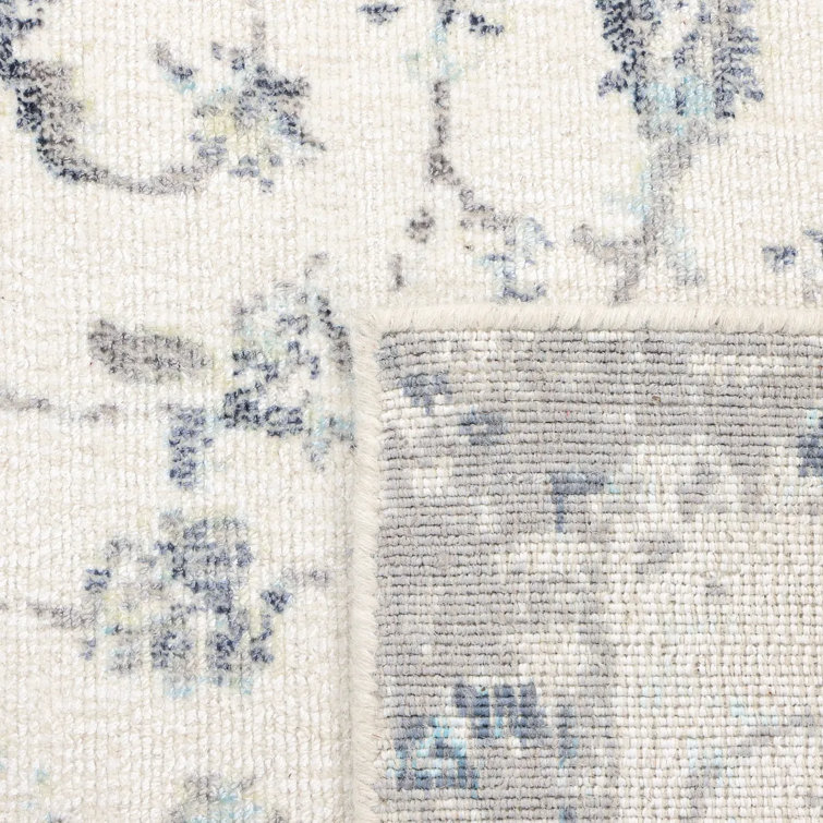 Ivory Floral Motif 8' x 10' Hand-Knotted Wool-Viscose Rug