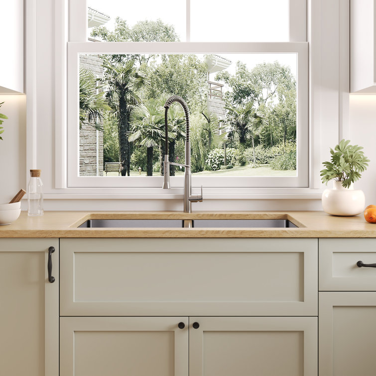 DeerValley 33'' Stainless Steel Double Bowl Undermount Kitchen Sink
