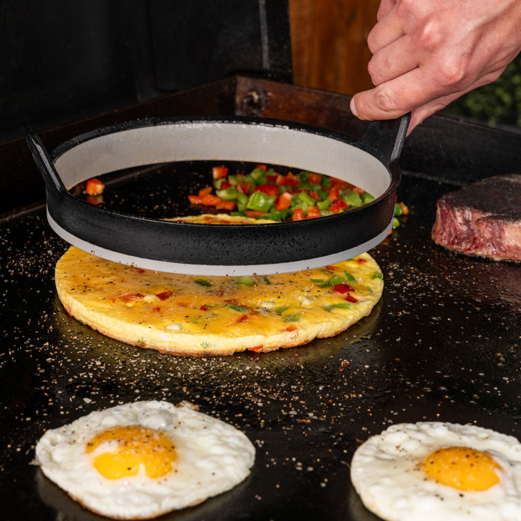 Black and Silver Stainless Steel Egg and Omelet Ring Kit