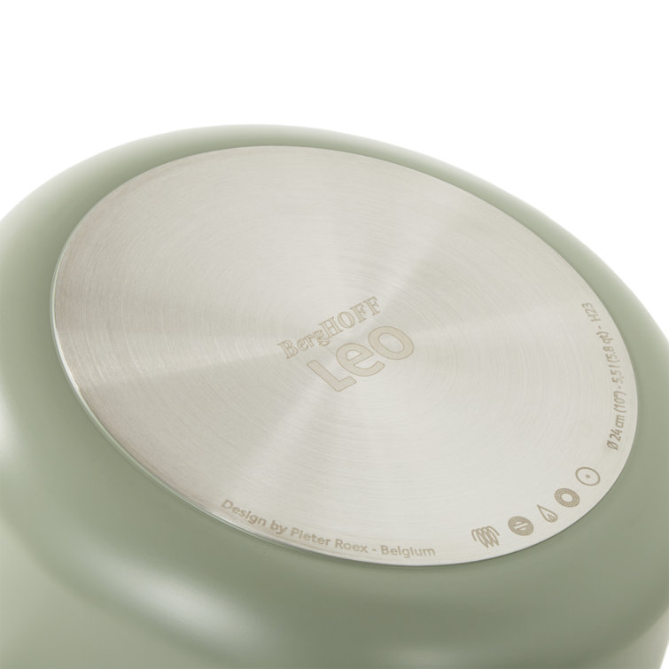 Sage Green 4.6qt Recycled Aluminum Stockpot with Glass Lid