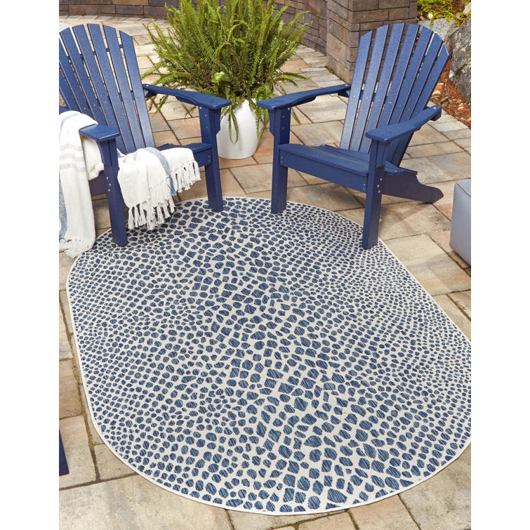 Blue Oval Synthetic Outdoor Rug with Pebble Pattern