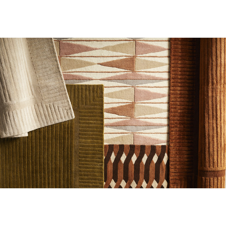 Handmade Moss Green Wool and Viscose Geometric Area Rug