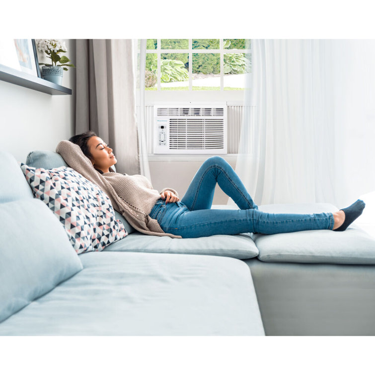 12,000 BTU White Window Air Conditioner with Remote Control