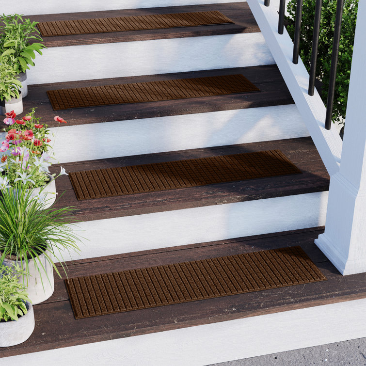 Dark Brown Rubber-Backed Indoor/Outdoor Stair Tread Set