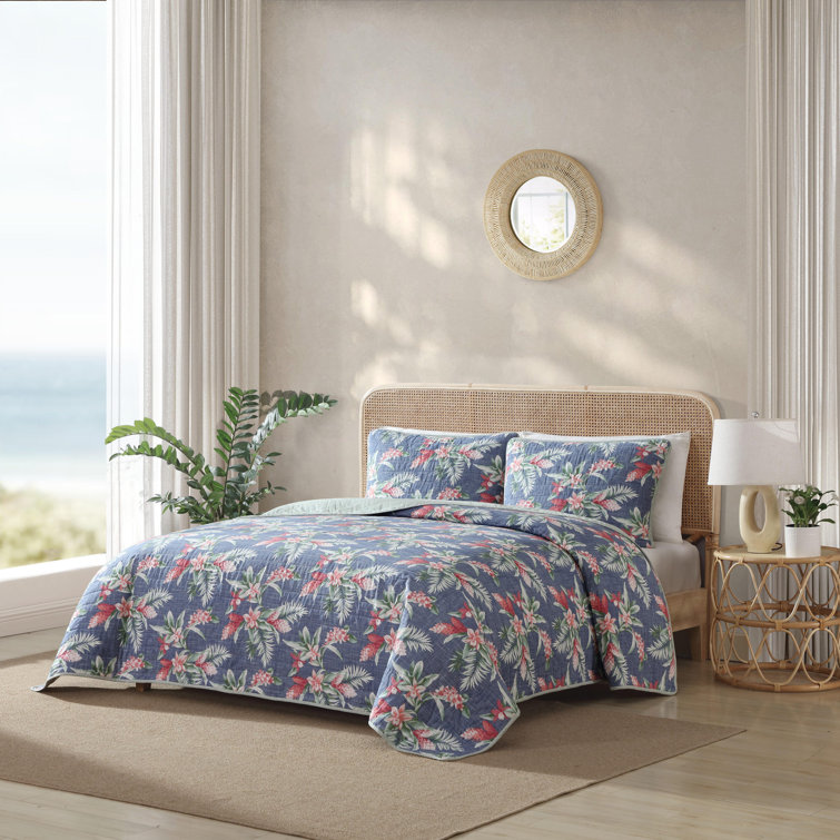 Navy Cotton Reversible King Quilt Set with Botanical Print