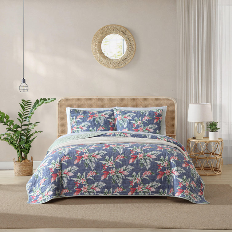 Navy Cotton Reversible King Quilt Set with Botanical Print