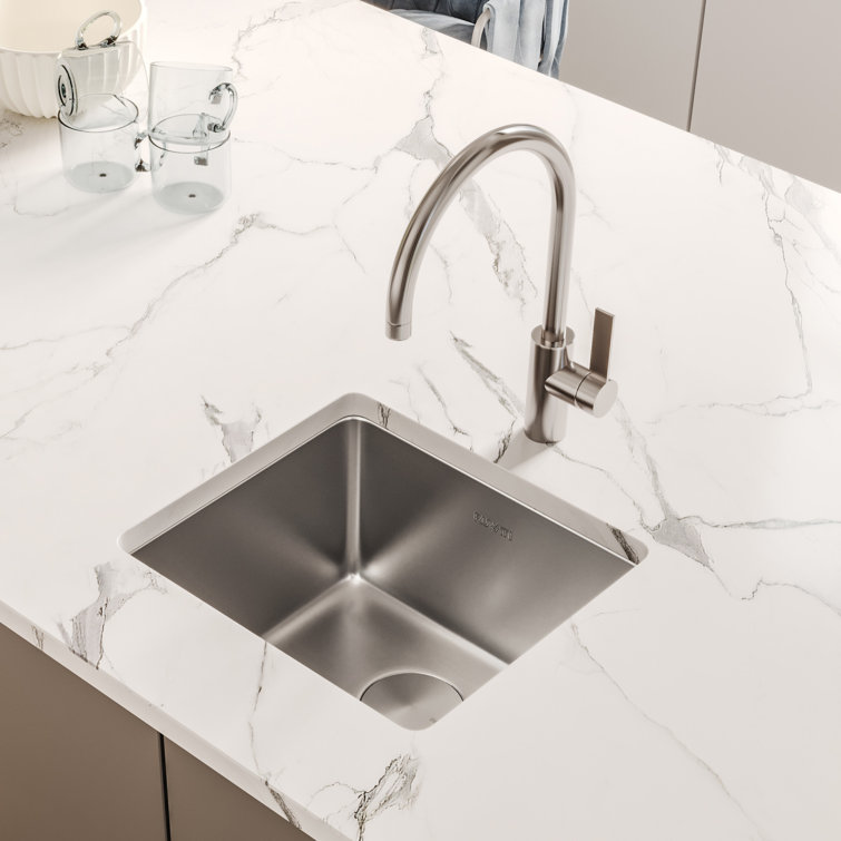 Ruvati 18" Stainless Steel Undermount Bar Prep Sink
