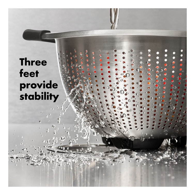 OXO 5 Quart Stainless Steel Colander with Soft-Grip Handles