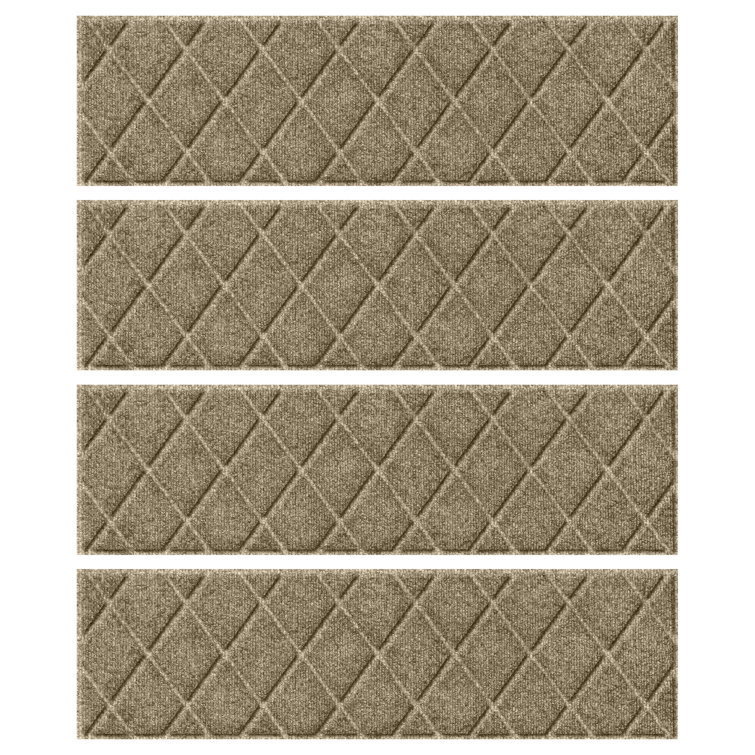 Camel Geometric Rubber Backed Indoor Outdoor Stair Treads