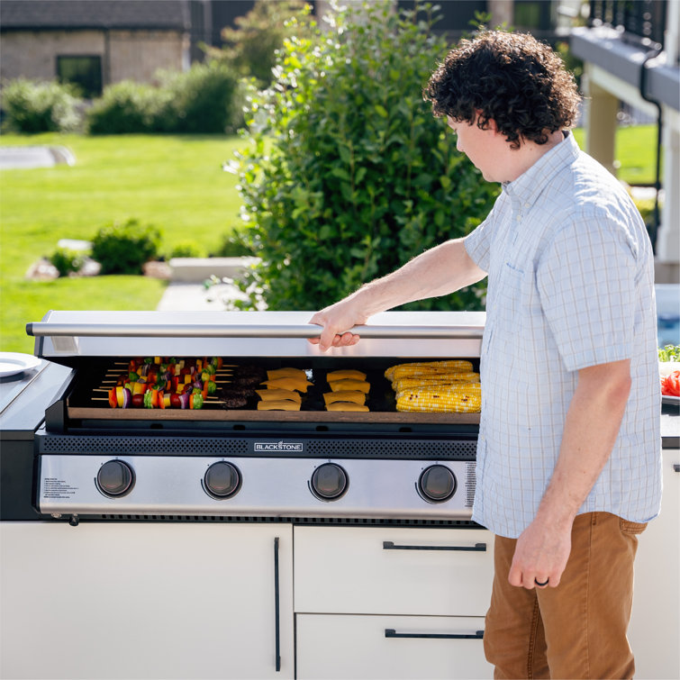 Blackstone 36-Inch Stainless Steel Built-In Propane Griddle with Hood